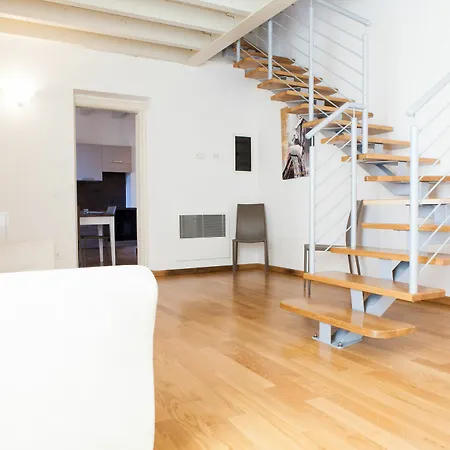 Polpenazze Halldis Apartment