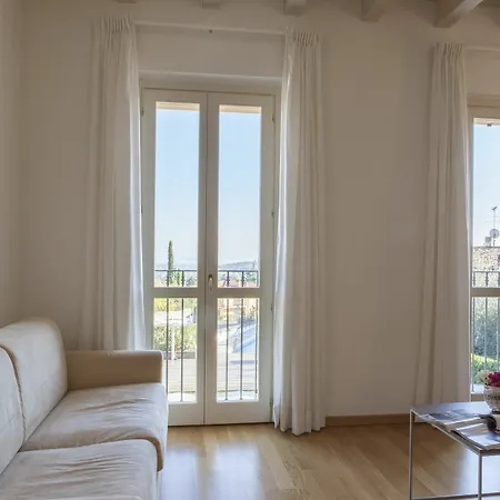 Polpenazze Halldis Apartment