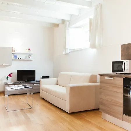 Polpenazze Halldis Apartment Polpenazze del Garda